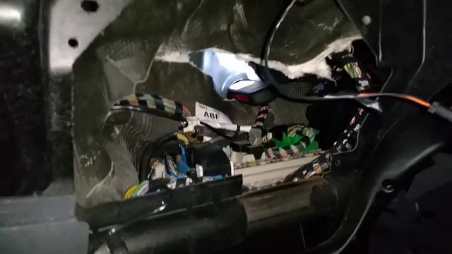Протяжка силового кабеля на с-макс смотреть онлайн