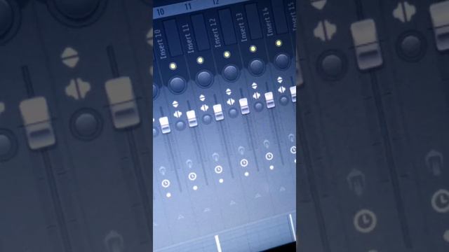 How to make awesome violin track - 1 minute tutorial смотреть онлайн