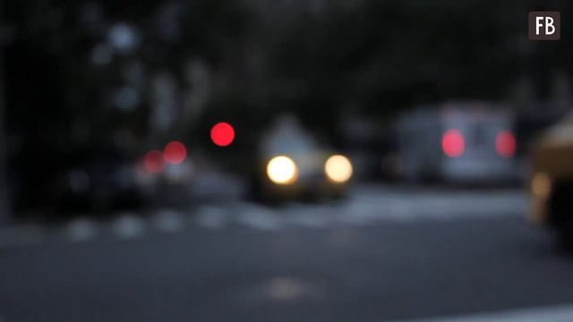 Коллега часто жаловался, что жена не следит за собой и домом. Напросился в гости смотреть онлайн