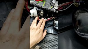 Mazda 6GG установка bi-led линз. Саморезы в бампере. Разрушается пластик фар. Как быть и что делать