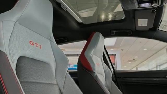 New 2024 Volkswagen Golf GTI National City, CA #20989 смотреть онлайн