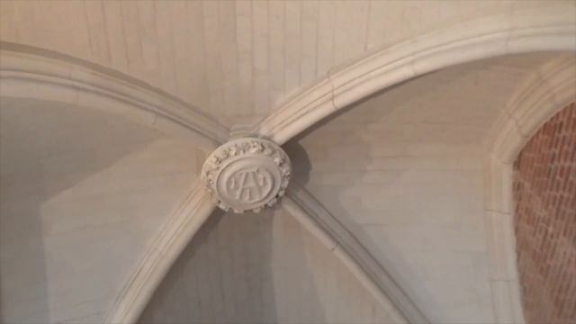 Канада 799: Замки долины реки Луары ч.2 смотреть онлайн