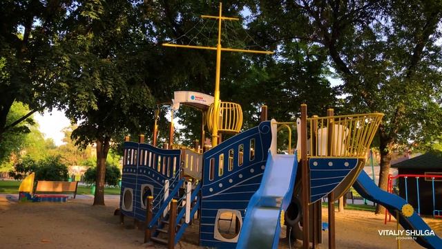 Сквер "Стрелка". Мост влюбленных. Харьков сегодня | Kharkiv | Ukraine смотреть онлайн