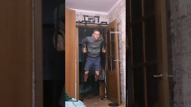 ВЫХОДЫ СИЛОЙ НА КОЛЬЦАХ 3РАЗА смотреть онлайн