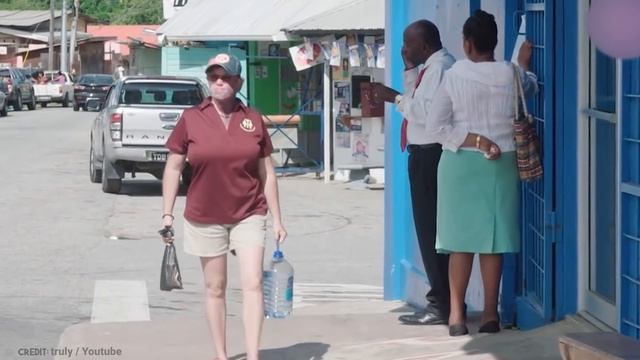 She Was Bullied In School But a Few Years Later She Surprised Everyone смотреть онлайн
