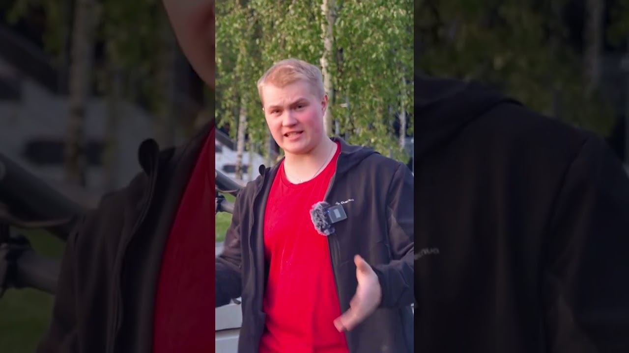 Одинаковые электросамокаты смотреть онлайн