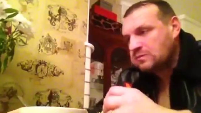 Думки тупого грузчика о майдане смотреть онлайн