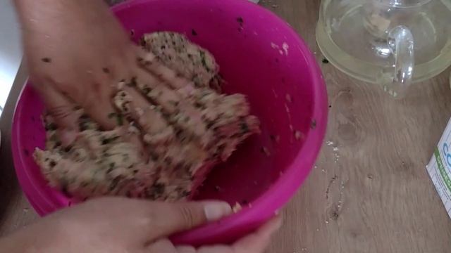 Украинские беженцы ???? как я готовлю укусные котлетки?пальчики оближешь? Подписывайтесь на канал ? смотреть онлайн