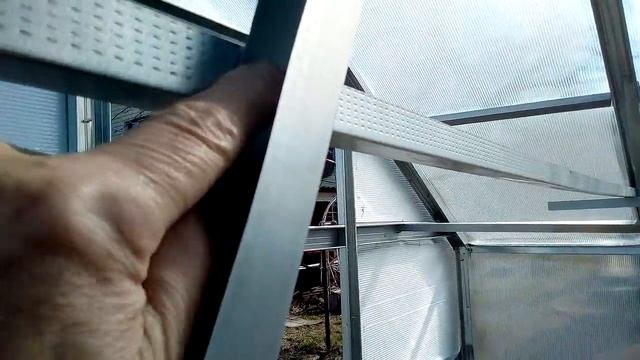 Теплица из профиля и поликарбоната. Основные узлы. Особенности конструкции. смотреть онлайн