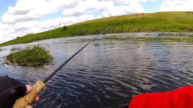 Результативная рыбалка холодным летом смотреть онлайн