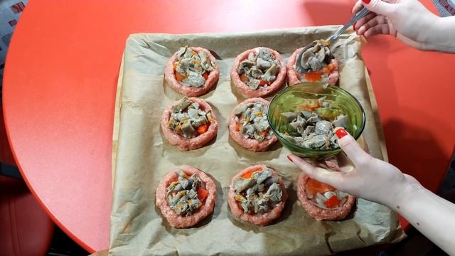 ГНЕЗДА ИЗ ФАРША И ГРИБОВ ОТ СЕМЬИ ВКУСНОFFСКИХ/NESTS OF MINCED MEAT смотреть онлайн