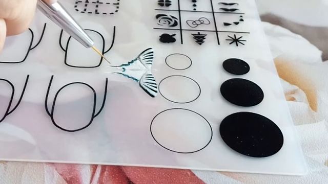 Летний дизайн ногтей с бабочкой. 5 серия смотреть онлайн