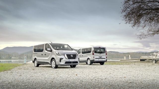 Nissan NV300 Combi - Packshot footage смотреть онлайн
