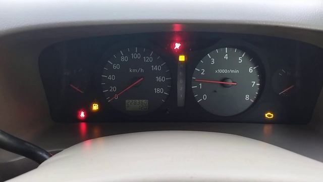 Nissan Serena TNC 24