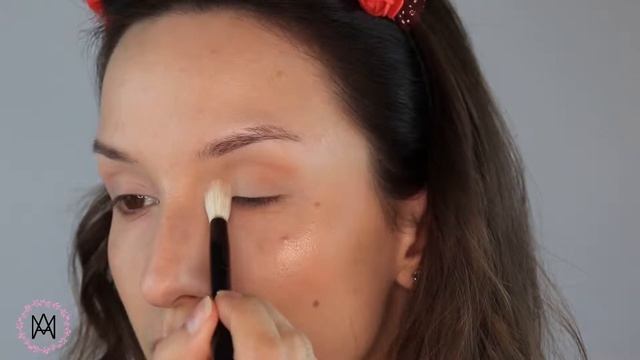 Простой элегантный макияж?Simple elegant green liner makeup with red lips?MUR Iconic Division смотреть онлайн