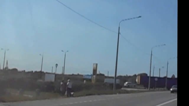 Лимузин на крыше автобусной остановки.Тула. Родные просторы смотреть онлайн