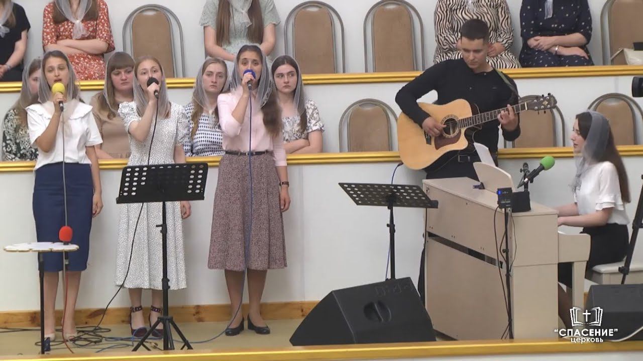 Не смотри с тревогой в своё завтра / Песня смотреть онлайн