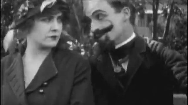 Charlie Chaplin - The Champion - Boxing - To The Winner