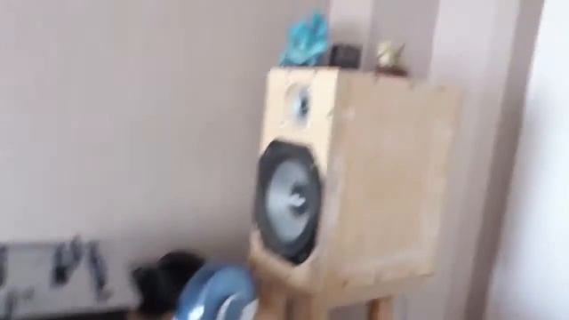 New amp test on JL 12Wx T-Line смотреть онлайн