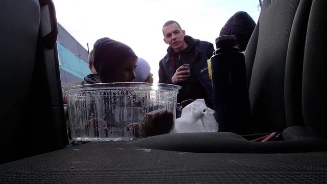 Общаемся после заезда на Картах, Кормим Собачек и пьём чай