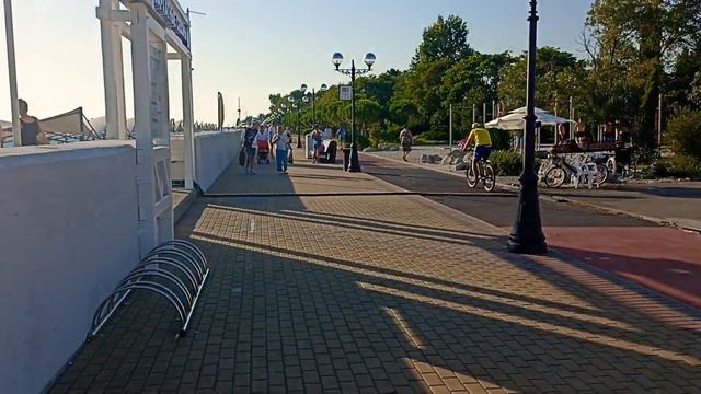 Имеретинкая Набережная Адлер Сочи сегодня отличная погода Жарко 2.09.22 смотреть онлайн