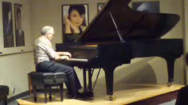 Robert Silverman performs Beethoven's Waldstein Sonata Finale Part 2 смотреть онлайн