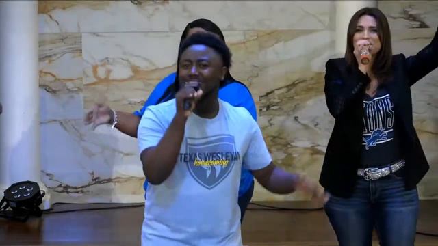 KAM Praise & Worship Lion of Judah/Victory Belongs To Jesus смотреть онлайн