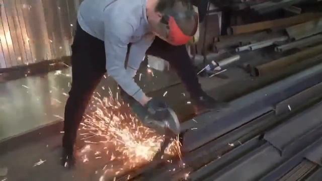 Деревянная столешница в ванную из слэба карагача - Столешницы в Краснодаре смотреть онлайн