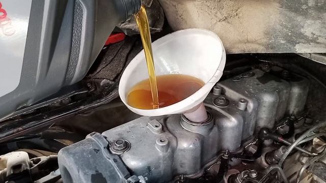 Hyundai Santro Engine Oil Change ZIC X7000 5:30 Litre Aata Hai Is Gadi Mein Oil Filter Hyundai?????