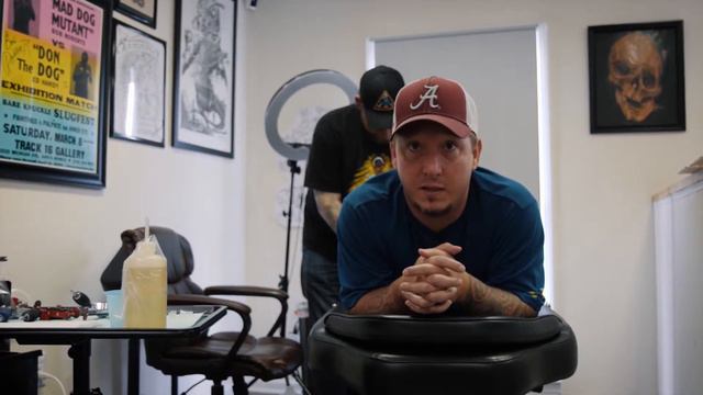 Trash Pandas Superfan Gets a Tattoo of the Logo! смотреть онлайн