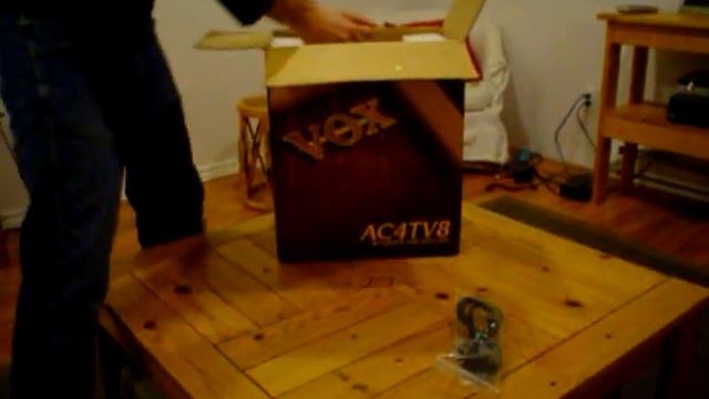 Vox AC4TV8 unboxing смотреть онлайн