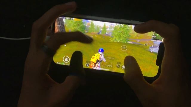 5-finger-claw fastest | HANDCAM |?iPhone 12 Pro Max !PUBG Mobile⚡️ смотреть онлайн