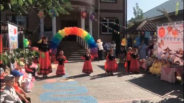 Утренник, посвящённый дню знаний! смотреть онлайн