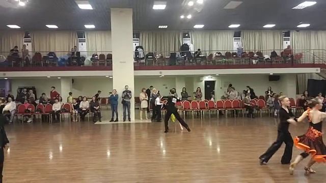 Самба. Юниоры-1 Д класс Латиноамериканская программа 1/4 смотреть онлайн