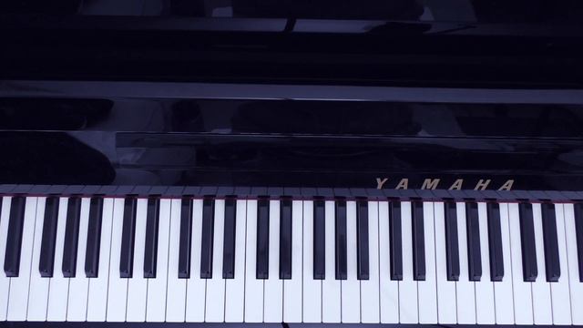 HOW TO PLAY: GOLDEN G STRING - MILEY CYRUS смотреть онлайн