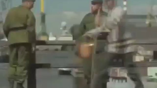 Анекдоты. Баранов, я тебе говорю крась-крась, прикольно)) смотреть онлайн