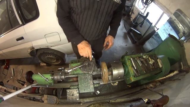 Как снять шкив генератора Part 1. Съёмник! How to remove the generator pulley Part 1. Puller! смотреть онлайн