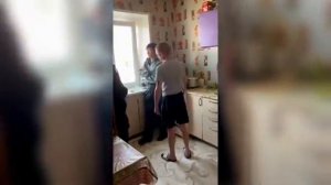 Безумный Паша подрался с Мальком из-за Иришки Чики Пики. Олег Монгол провокатор. Драка