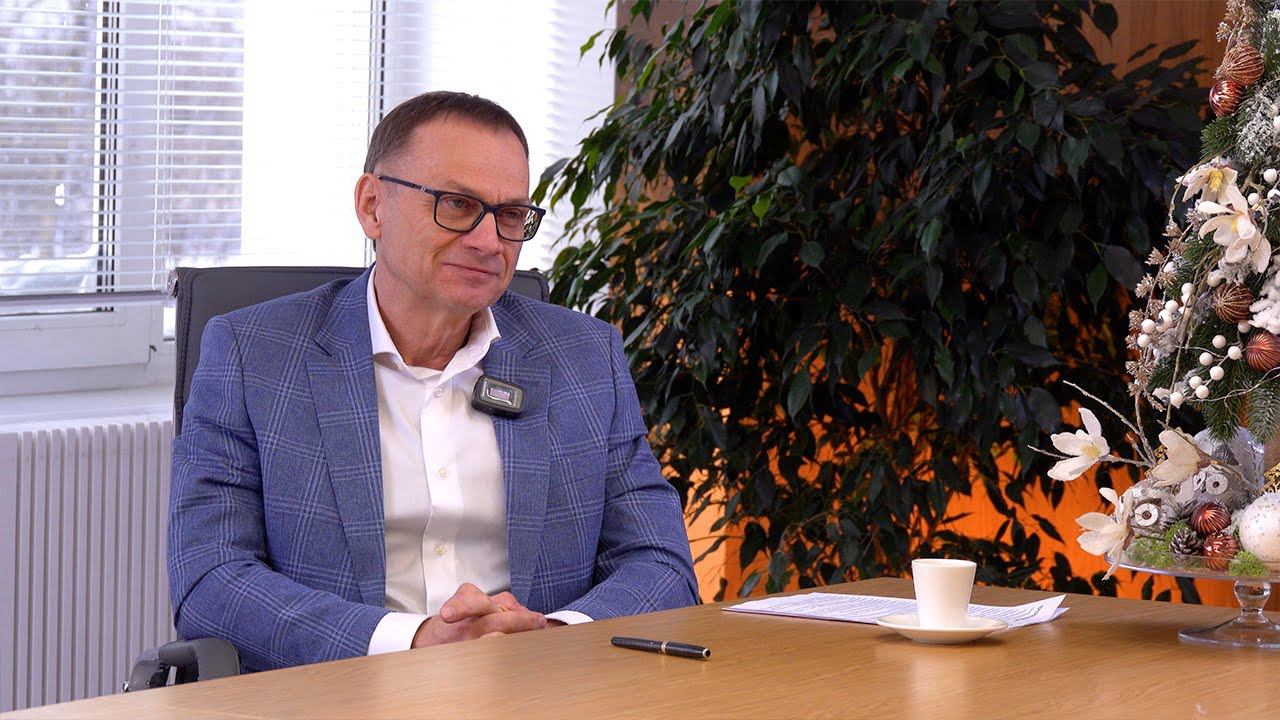 Генеральный директор "Тепличного" Виктор Бутков под занавес года подводит итоги и делится планами смотреть онлайн