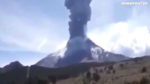 Мощное извержение вулкана Этна Италия. Самые мощные извержения вулканов | боль земли смотреть онлайн