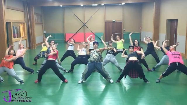 JayDance Fitness : Hey Mama @David Guetta Feat Nicki Minaj (choreography by Jérôme Lemesle) смотреть онлайн