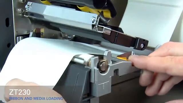 Зареждане с консумативи на етикетен принтер Zebra ZT230 смотреть онлайн