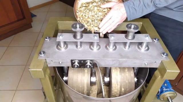 МЕЛЬНИЦА МЕЛАНЖЕР, это лучший инструмент доступный для всех! смотреть онлайн