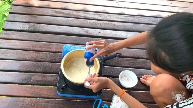 Готовим Манго Стикил Райс в Лаосе смотреть онлайн