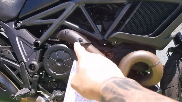 Rodolfinho da Z- Testando Ducati Diavel 1198. смотреть онлайн