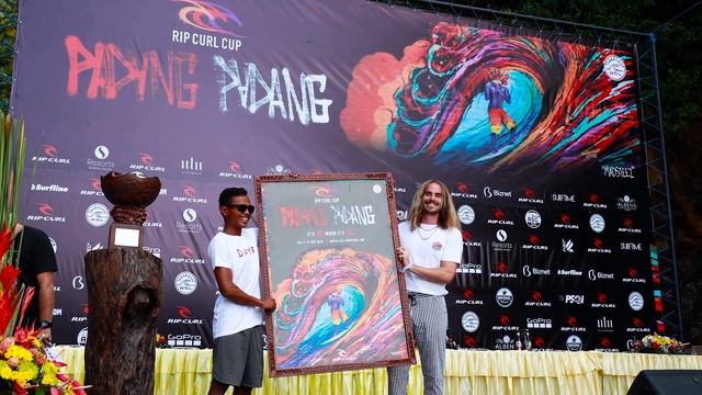 Introducing MADSTEEZ | Rip Curl Cup 2018, Padang Padang, Bali смотреть онлайн