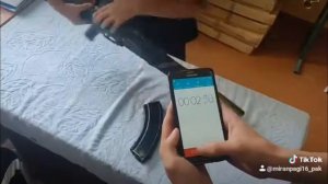 Мировой рекорд по разборке АК47!4.97 секунды!На видео я,снимал видео мой одноклассник.