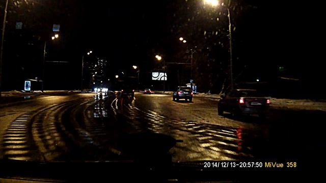 Видеорегистратор Mio MiVue 358 Тест, ночь смотреть онлайн