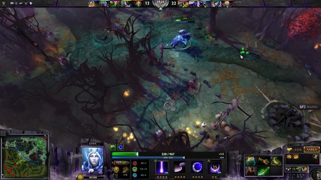DOTA 2 - Luna Фармить или Драться? смотреть онлайн