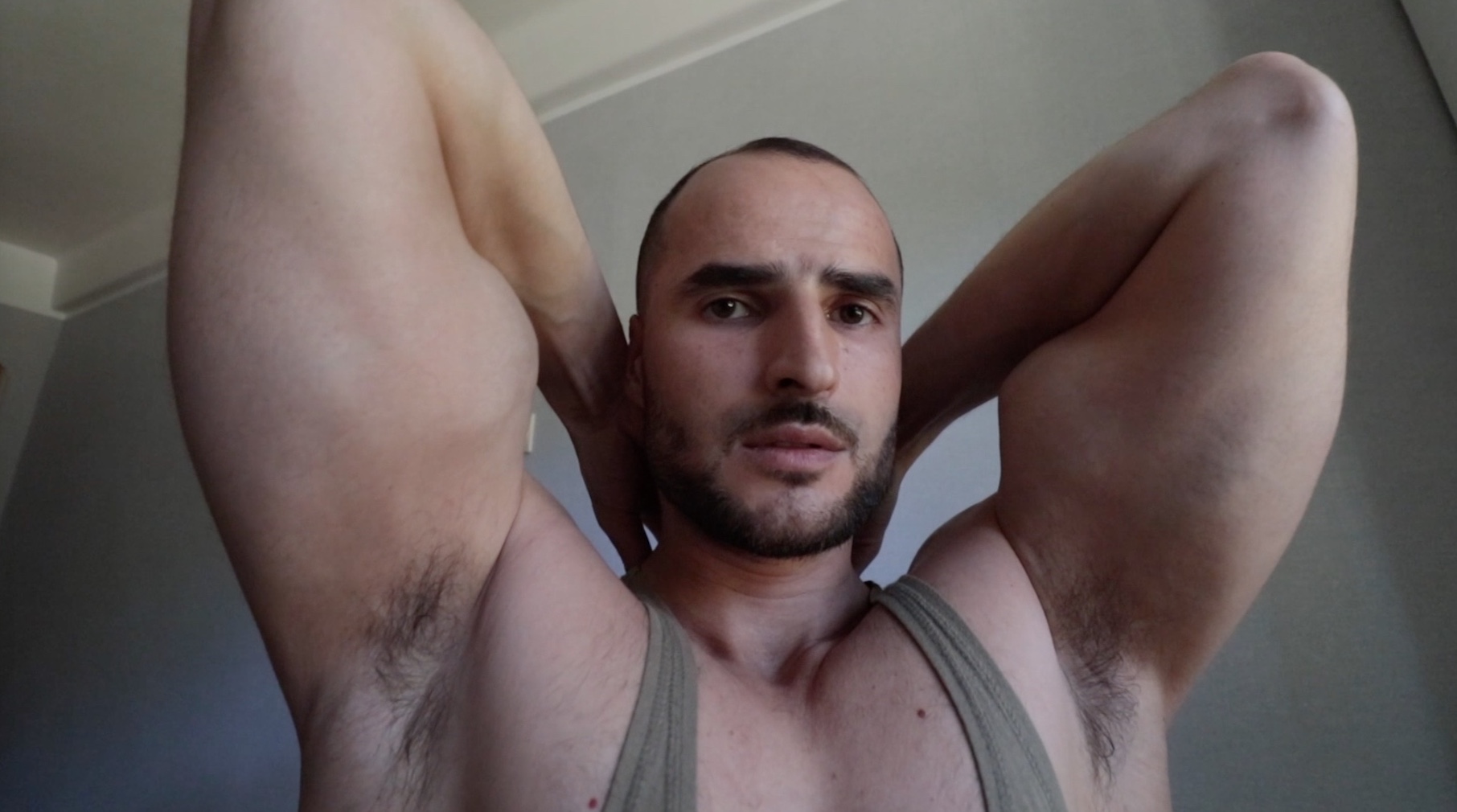 Трицепс не растёт? - 4 упражнения для подковообразного трицепса смотреть онлайн